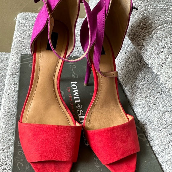 Zara size 40 heels - Picture 2 of 3